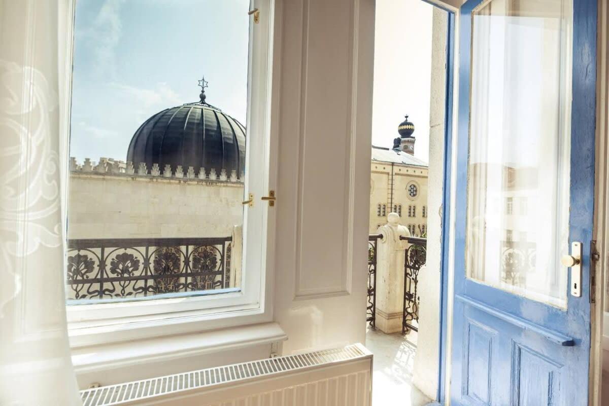 New A C Studio With View Of The Synagogue Budapest Eksteriør billede